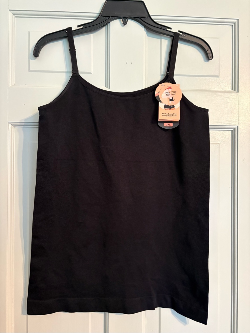 NEW Shapermint 3X Classic Black Scoop Neck Cami Tank